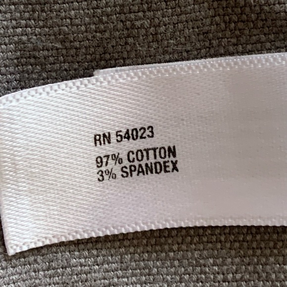 GAP Women's Straight-Leg Crop pants - Picture 5 of 12